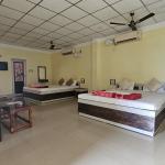 Double King Size Bed Room