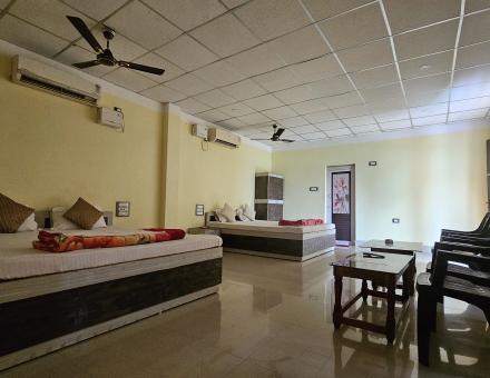 Double King Size Bed Room